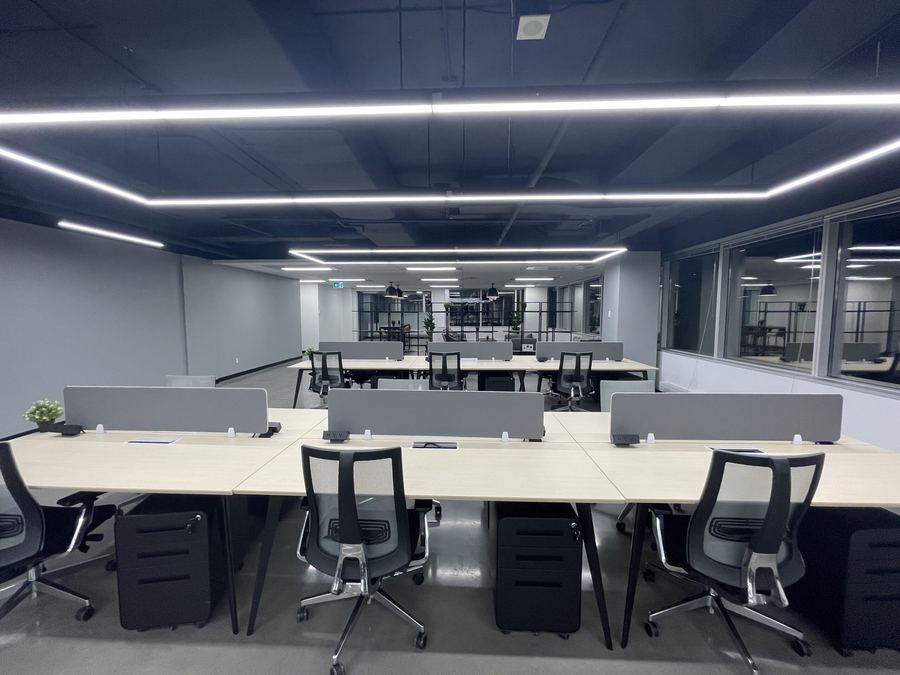 Open-Plan Office by Kastone Construction, Ottawa