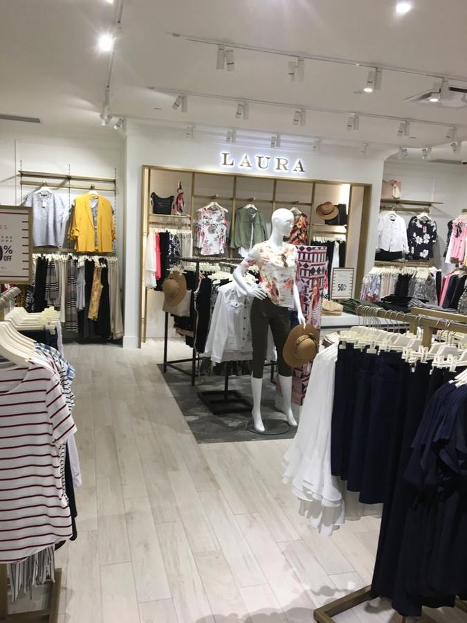 Women's Clothing Store by Kastone Construction, Ottawa